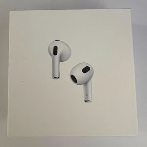 *NEW IN BOX* Apple 3rd Generation AirPods